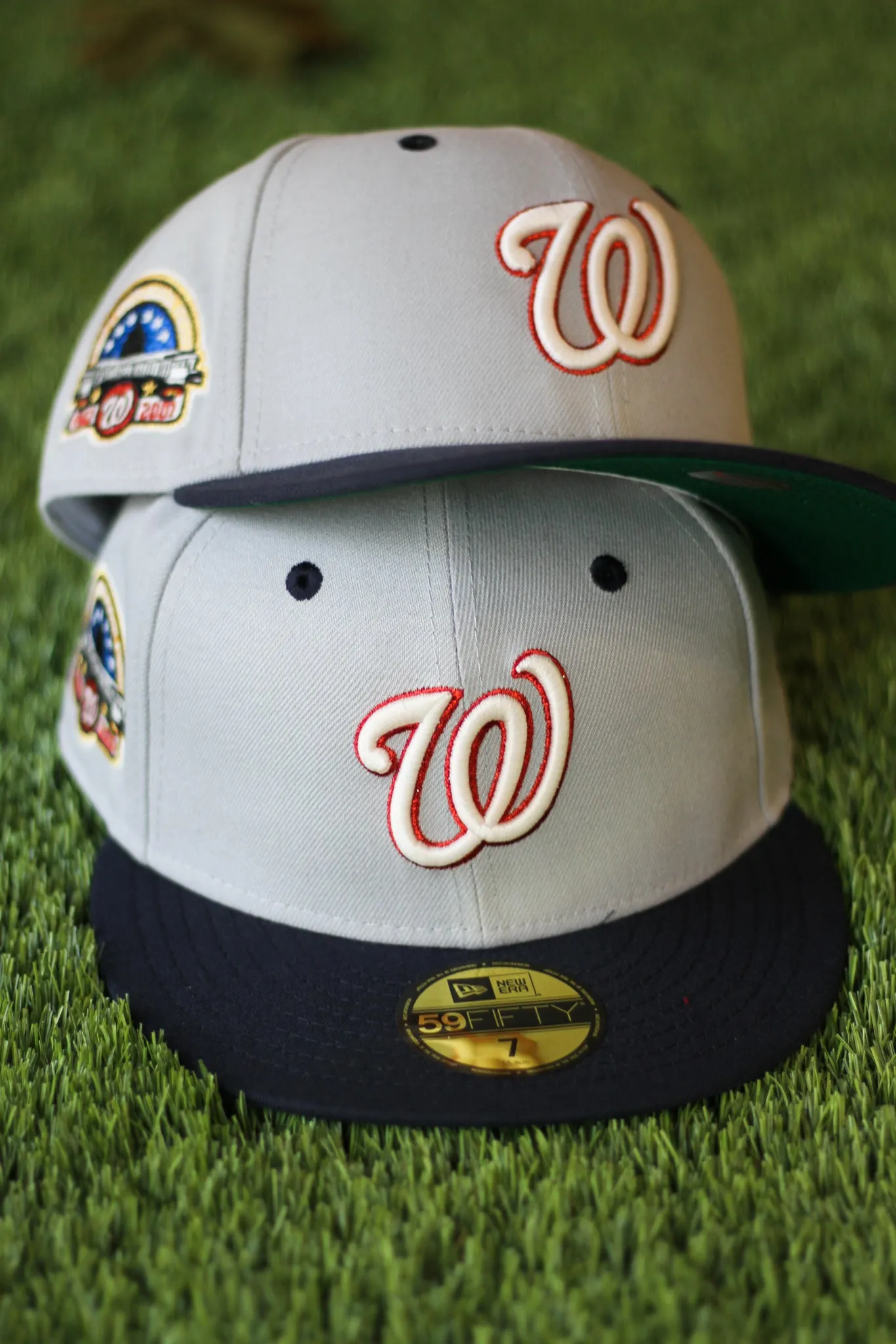 2007 WASHINGTON NATIONALS GREY/NAVY FITTED W/ GREEN UNDER VISOR
