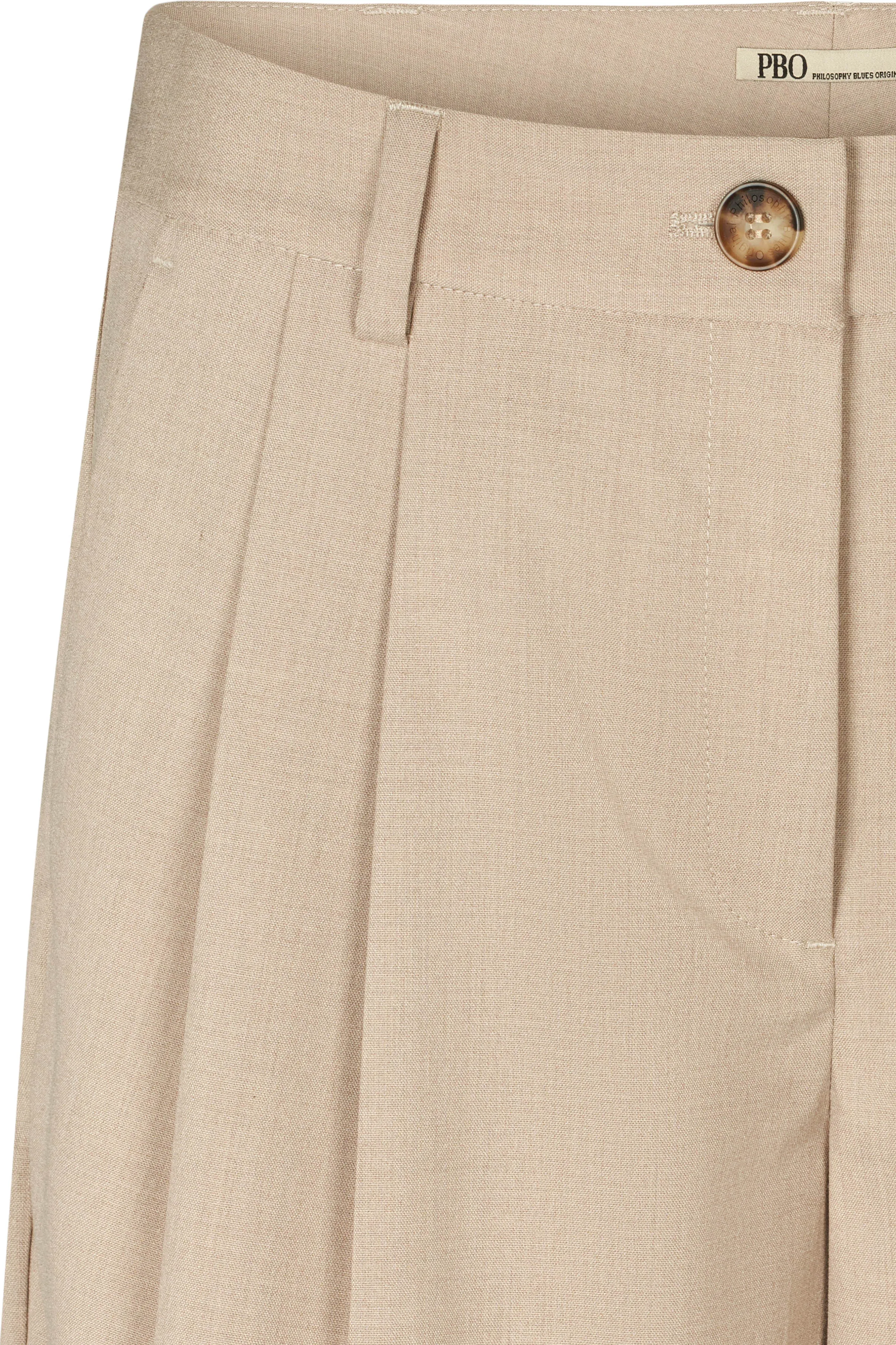 2230PBOKyra shorts - Feather