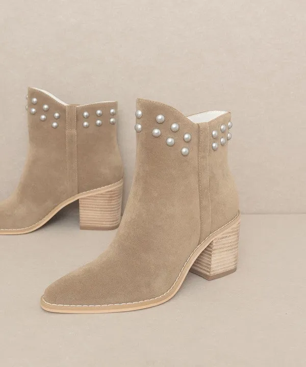 All American Pearl-like Studded Collar Booties