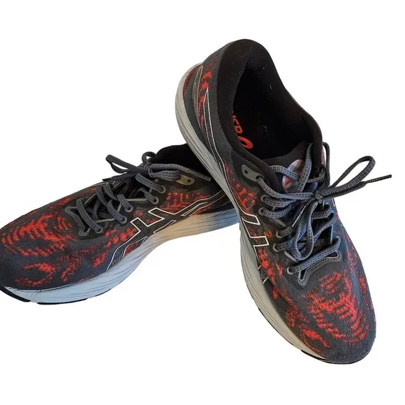 Asics Cumulus Running Shoe Size 11