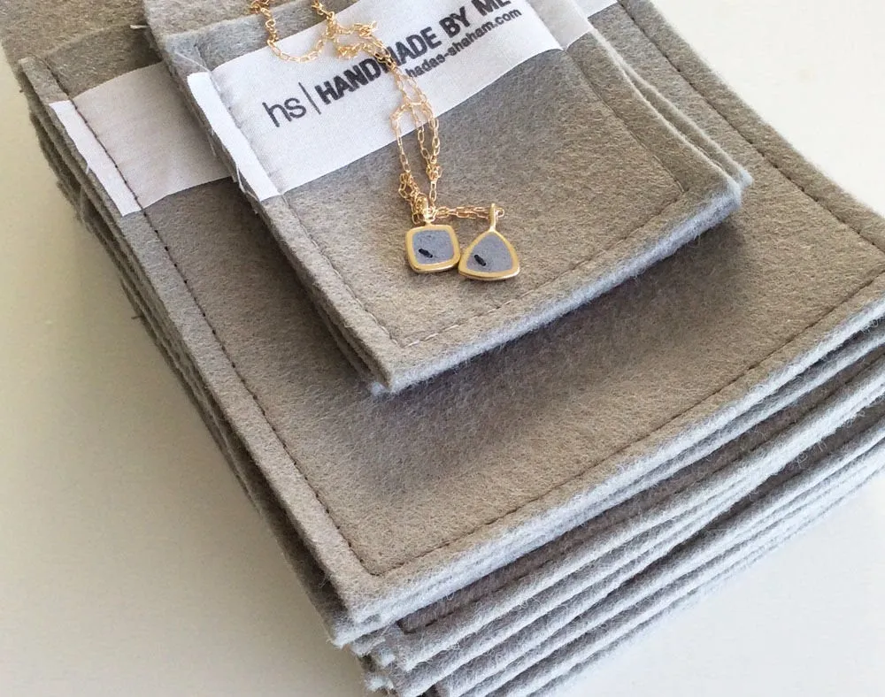 Casual Double gold and concrete pendents