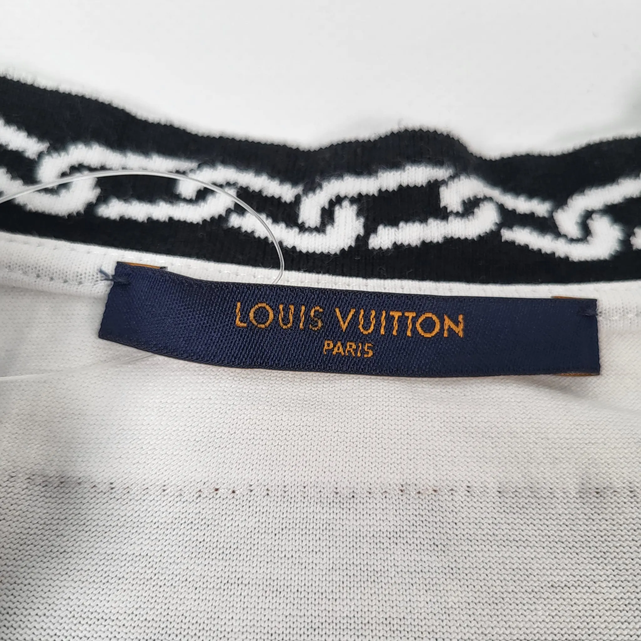 Chain Collar T-Shirt