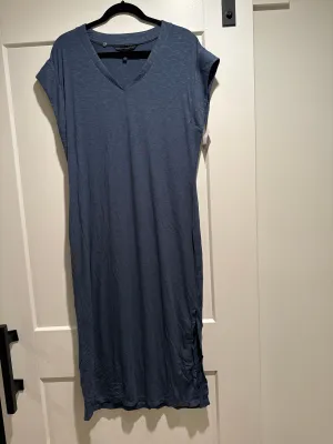 Dress Casual Maxi By White House Black Market In Blue, Size: M