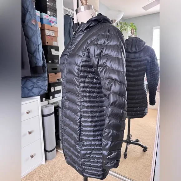 Eddie Bauer Packable Car Jacket Down Black in Sz. Small