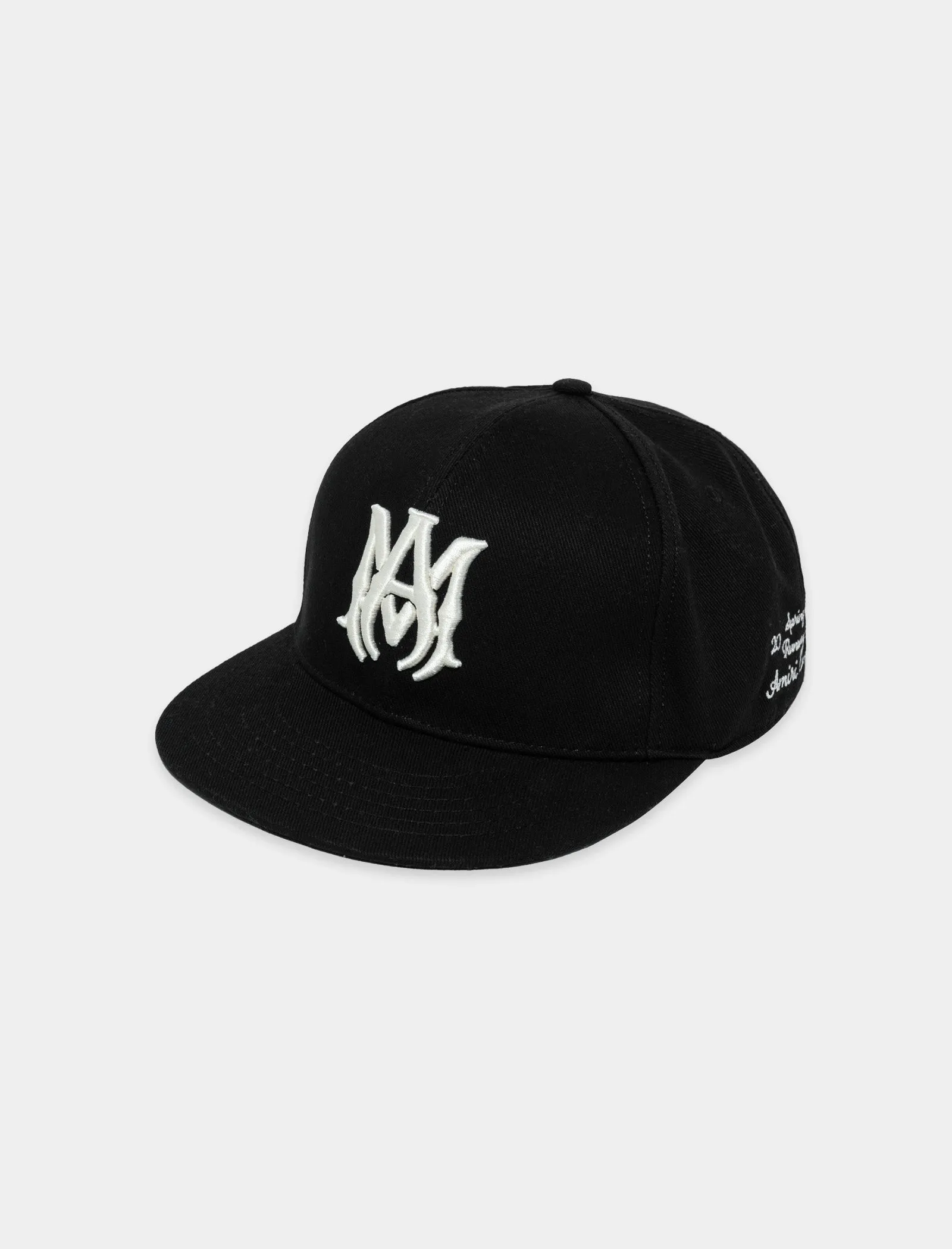 FITTED HAT