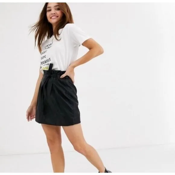 Free People Midnight Payton Paperbag Vegan Leather Tie Waist Mini Skirt Size 0