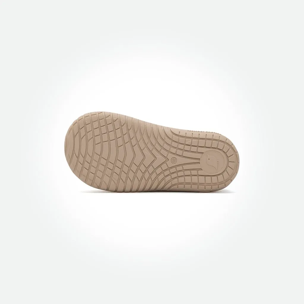 Gallop Sneaker Breezy Holes Series - Grey On Beige