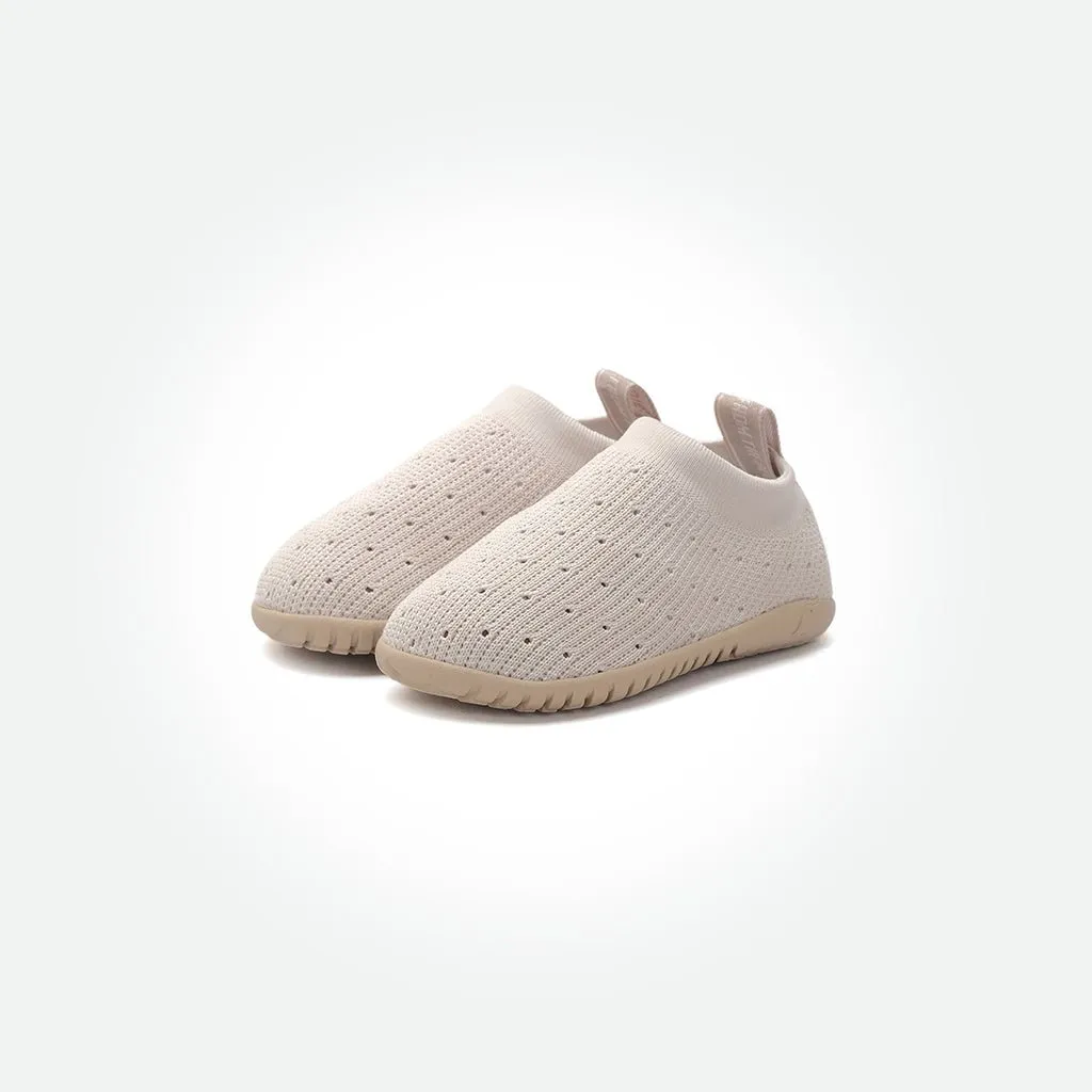 Gallop Sneaker Breezy Holes Series - Grey On Beige