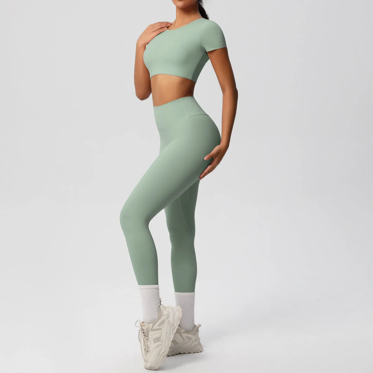 High-Performance Short Sleeve Yoga and Fitness Two-Piece Set