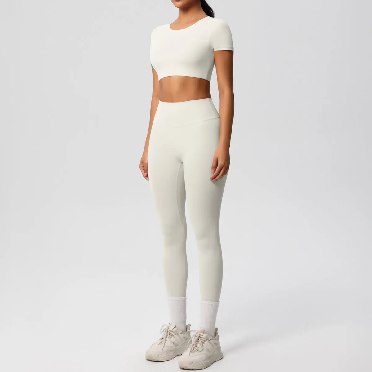 High-Performance Short Sleeve Yoga and Fitness Two-Piece Set