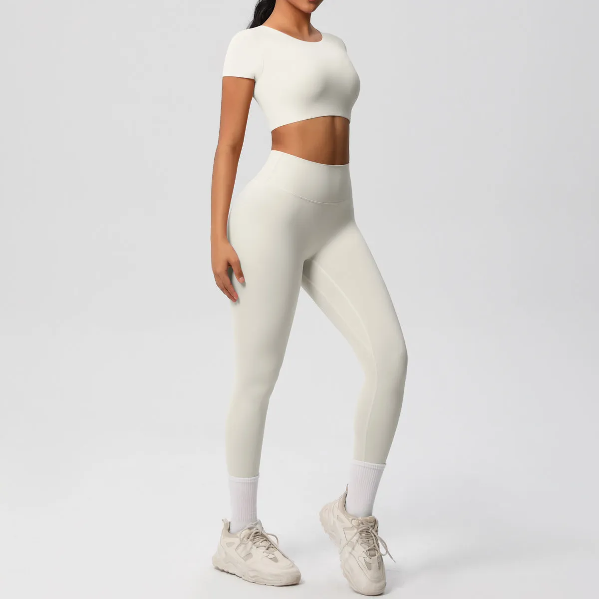 High-Performance Short Sleeve Yoga and Fitness Two-Piece Set