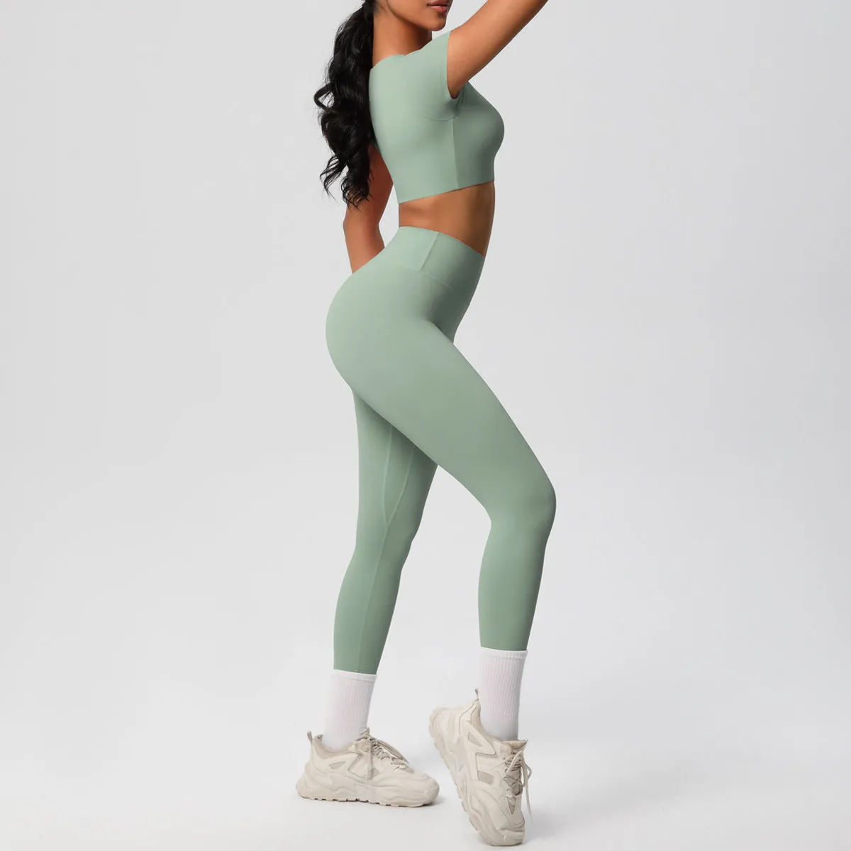 High-Performance Short Sleeve Yoga and Fitness Two-Piece Set