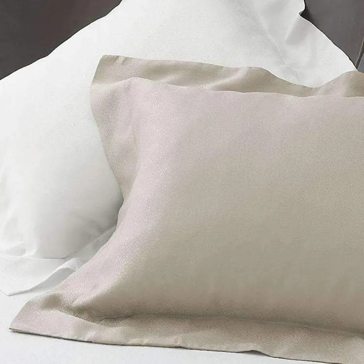 Legna Prieta Fitted Sheet by SDH