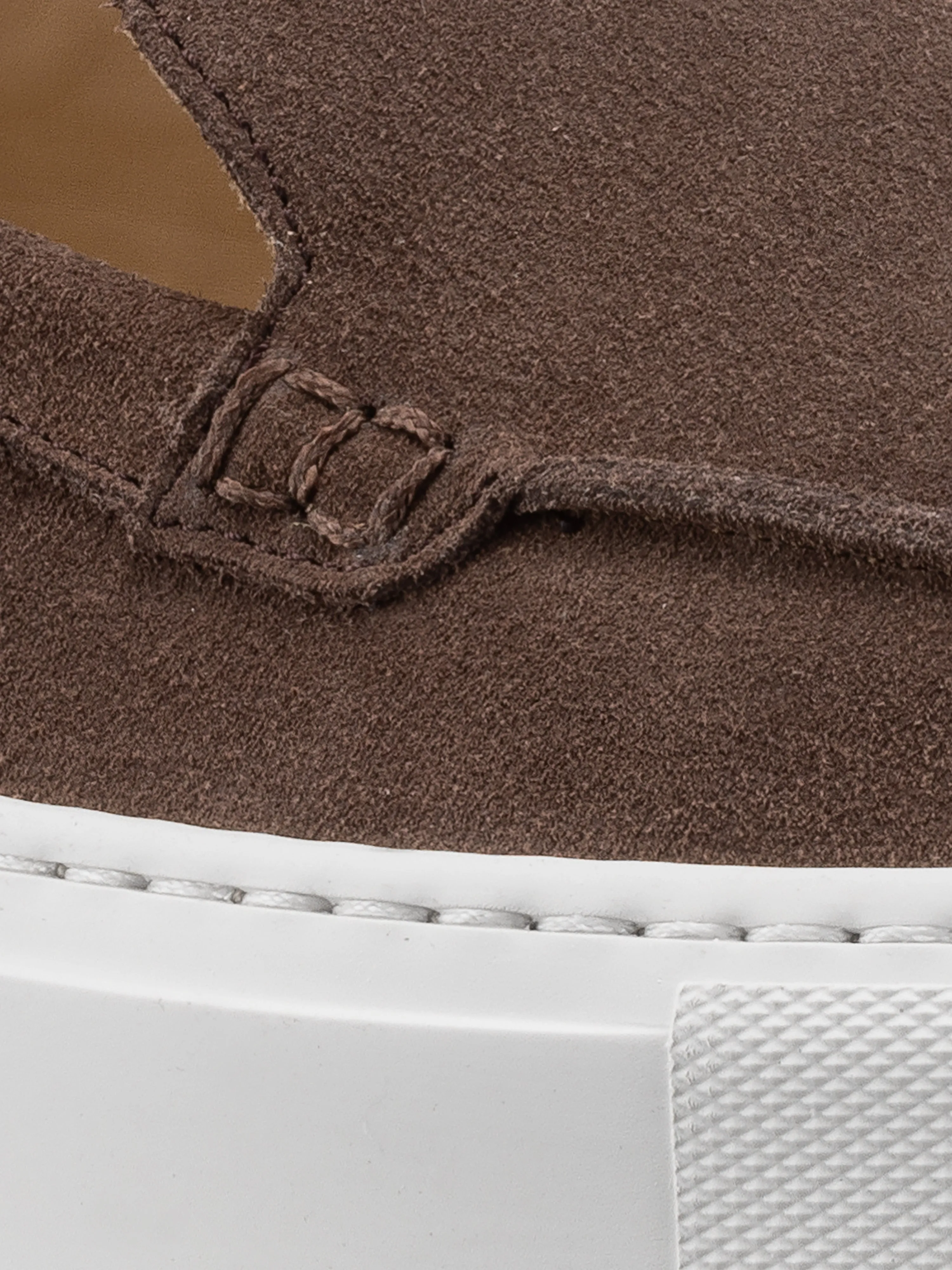 Lido in Walnut