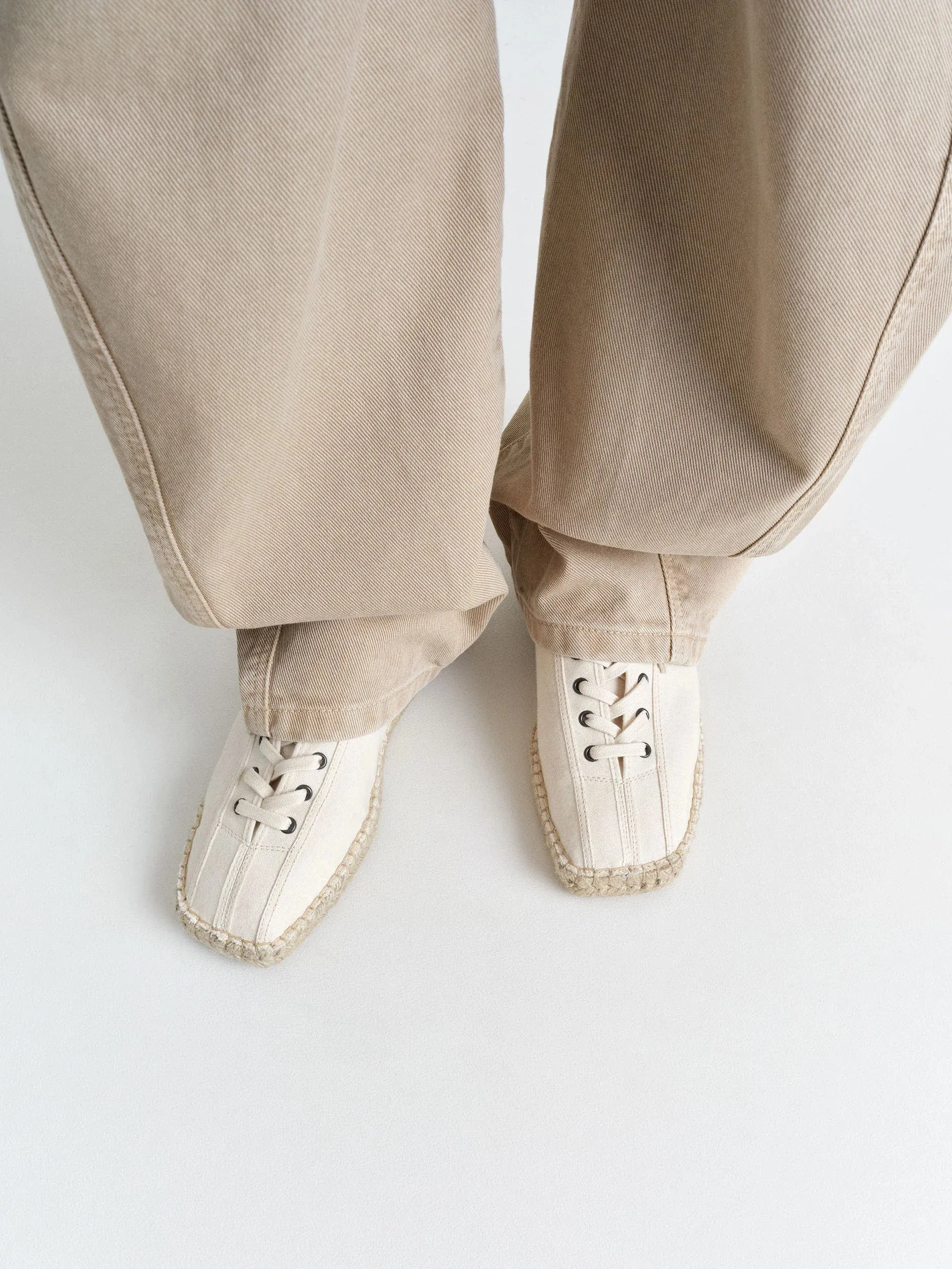 LINOLEUM LACED ESPADRILLES