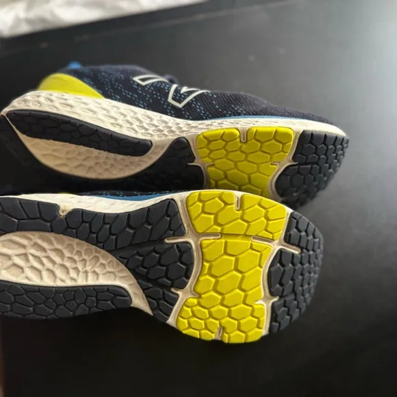 New Balance kids Fresh Foam 880 V11 Running Shoe