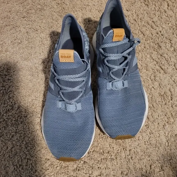 New Balance Fresh Foam Roav Running Shoe - Men's Size 9 or 10.5 Woman