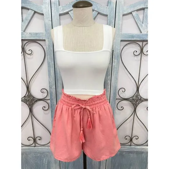 NEW ELAN casual shorts in coral