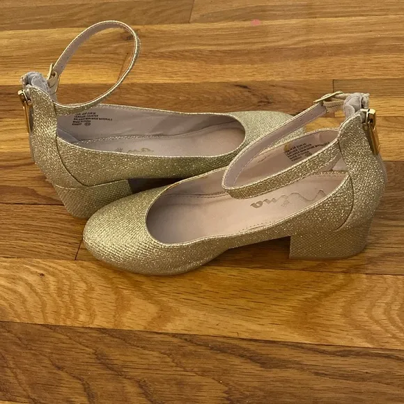 Nina Girls Gold Sparkling Heels Size 4
