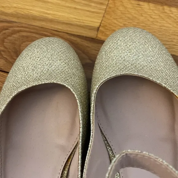 Nina Girls Gold Sparkling Heels Size 4