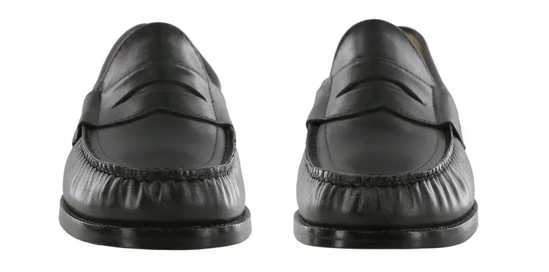 Penny 40 Slip On Loafer