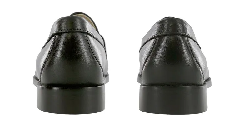 Penny 40 Slip On Loafer