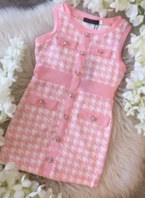 Pink fitted dogtooth dress