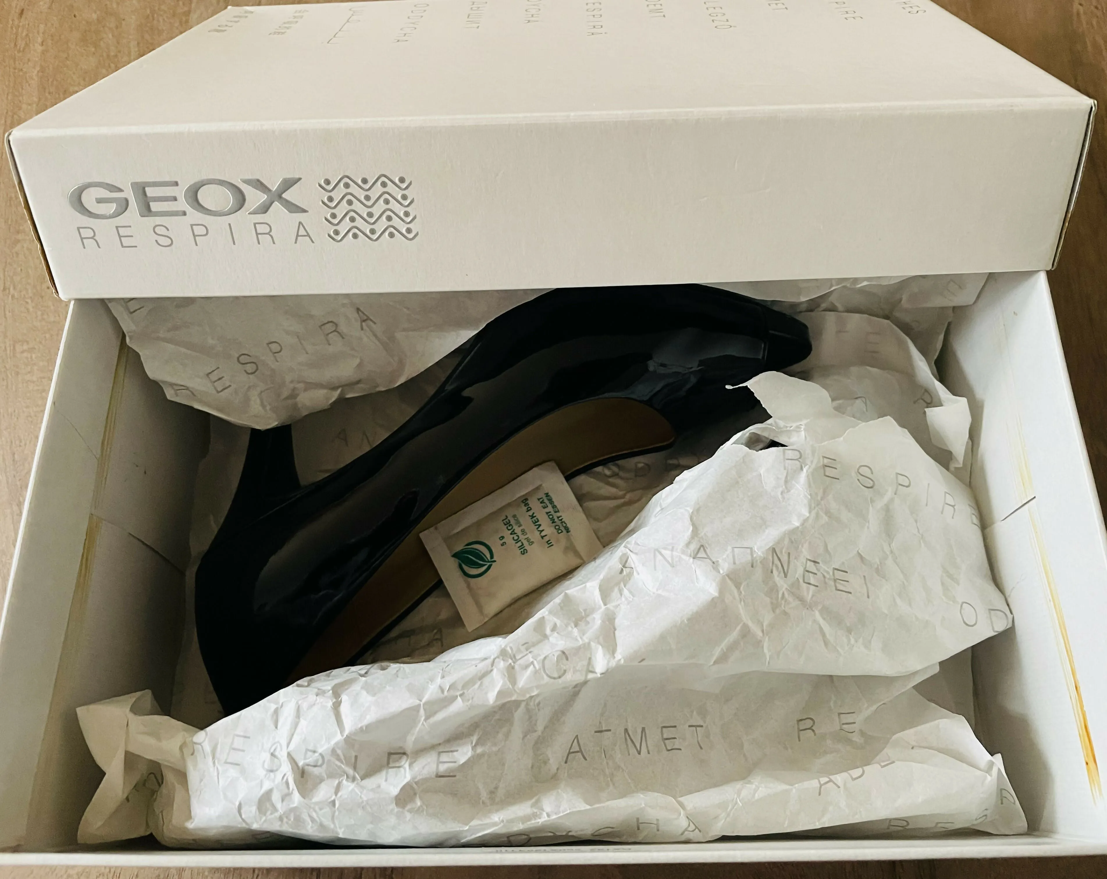 Pumps von GEOX Grösse 37 LEDER