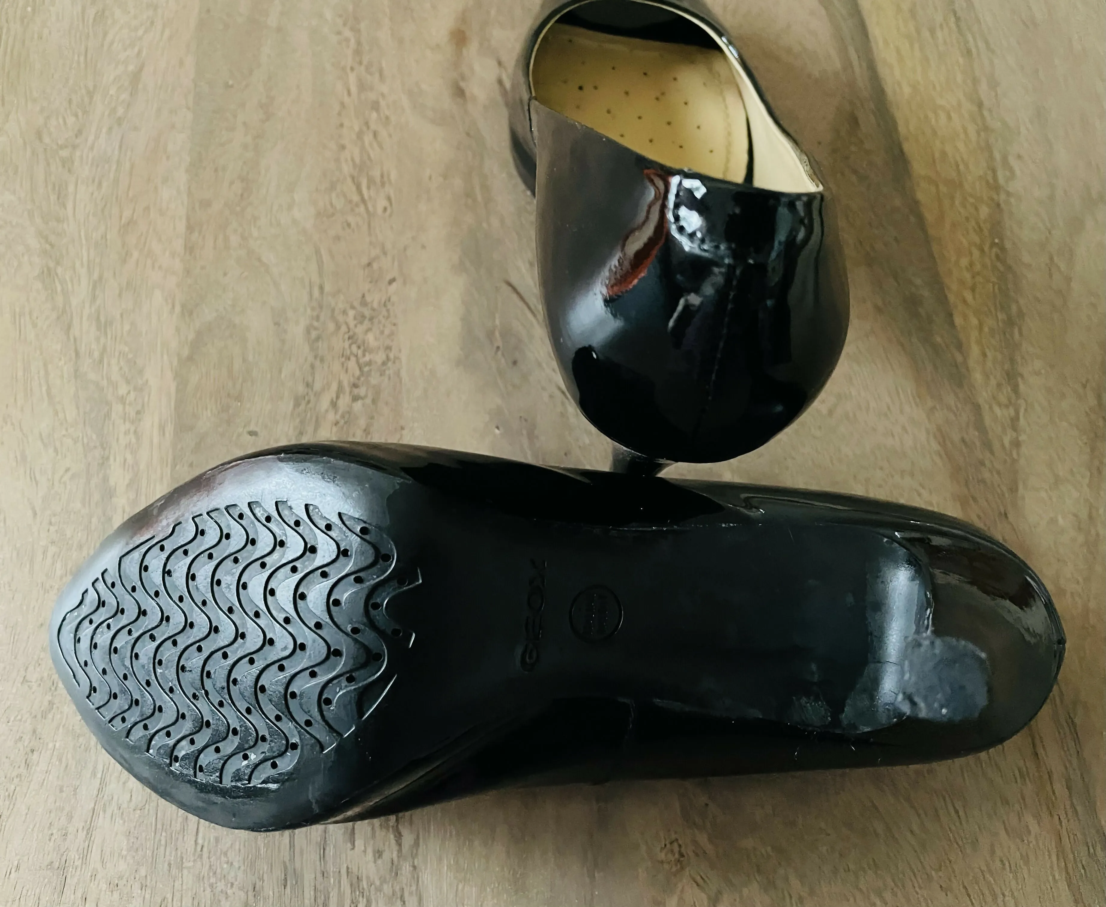 Pumps von GEOX Grösse 37 LEDER