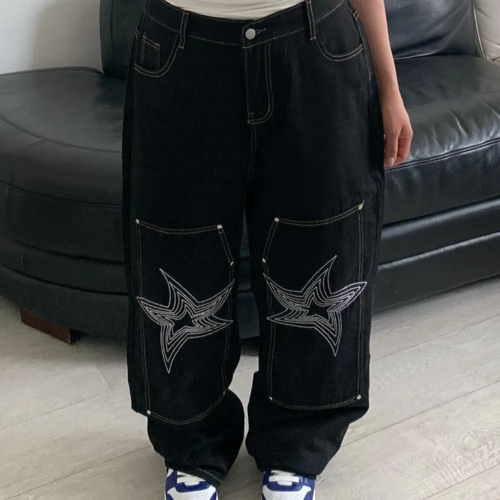 "Urban Star Embroidery Straight Leg" Jeans