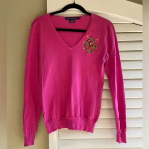 Ralph Lauren Sport Pink V Neck Sweater with Polo Crest Patch Medium 100% cotton