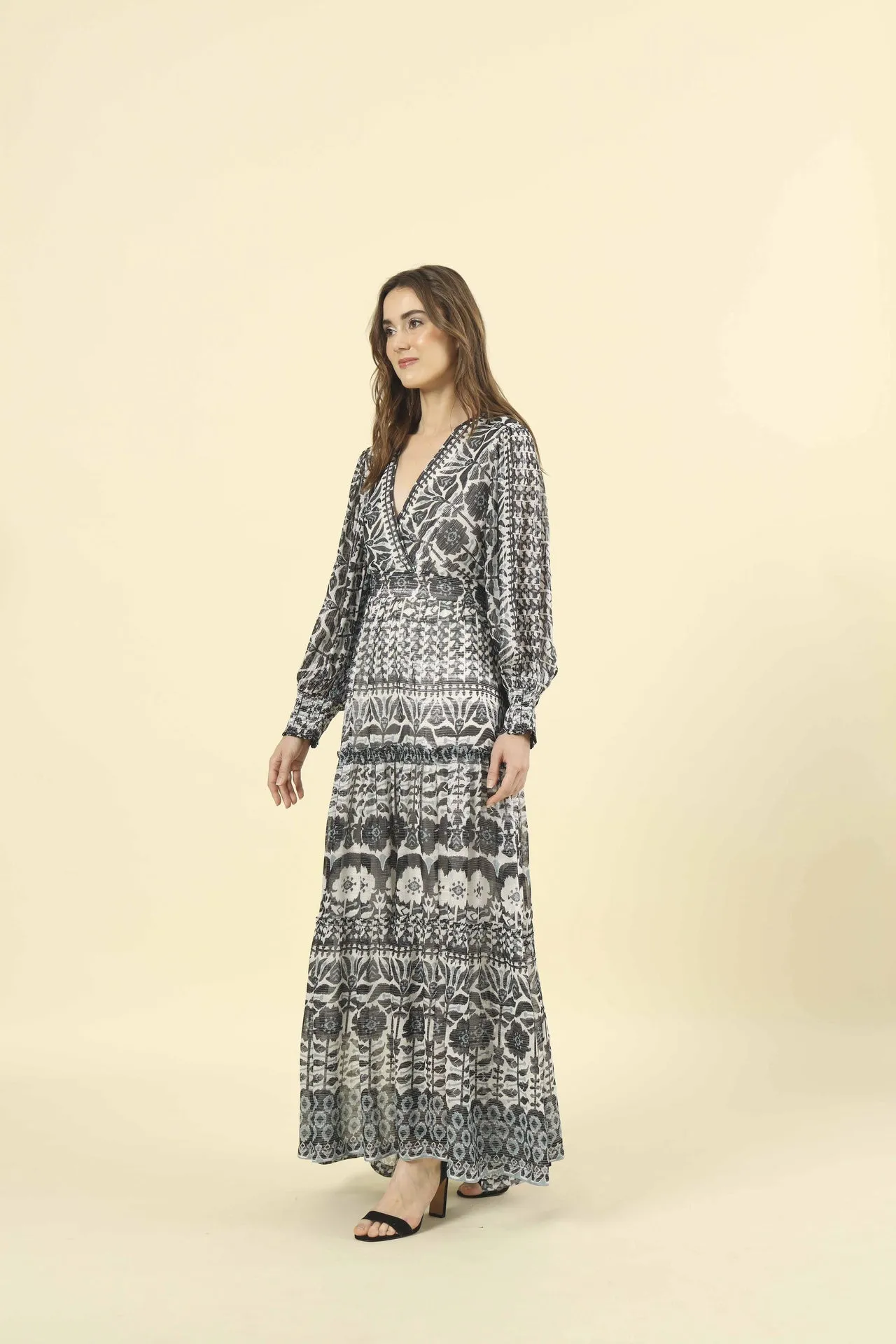 Sloan Maxi