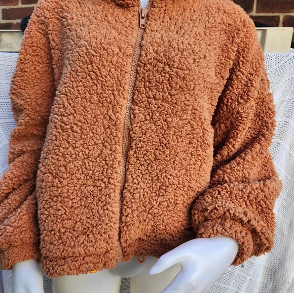 Urban Outfitters Poodle jacket.M‎