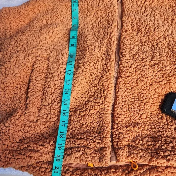 Urban Outfitters Poodle jacket.M‎
