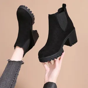Urban Suede Chelsea Boots