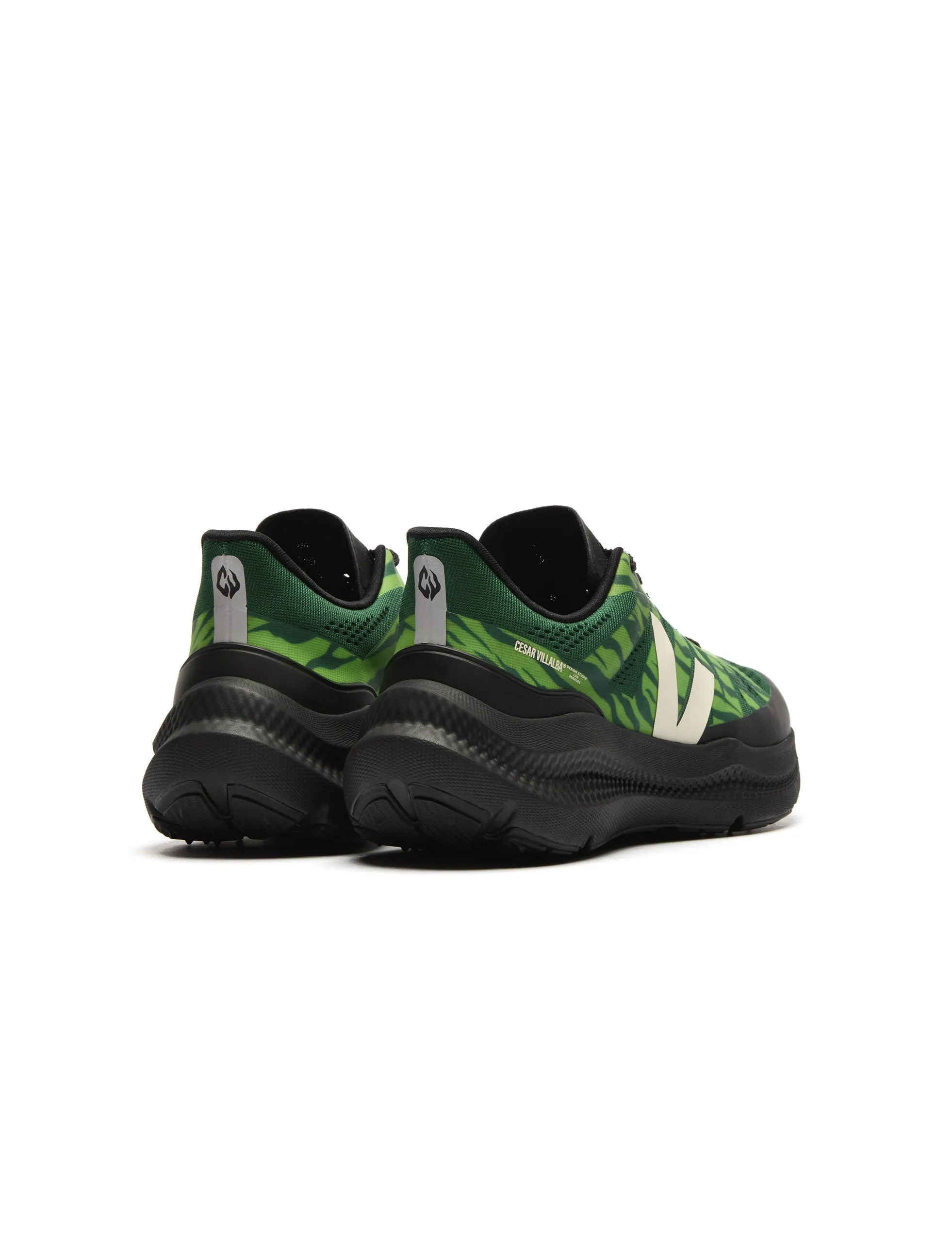 VEJA X CESAR VILLALBA CONDOR 3 ADVANCED POKER CASHEW ABSINTHE