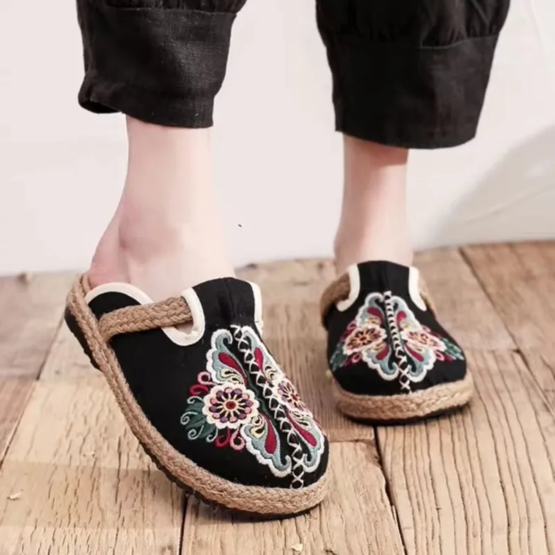 Women Casual Linen Handmade Embroidery Mules Flat Slippers