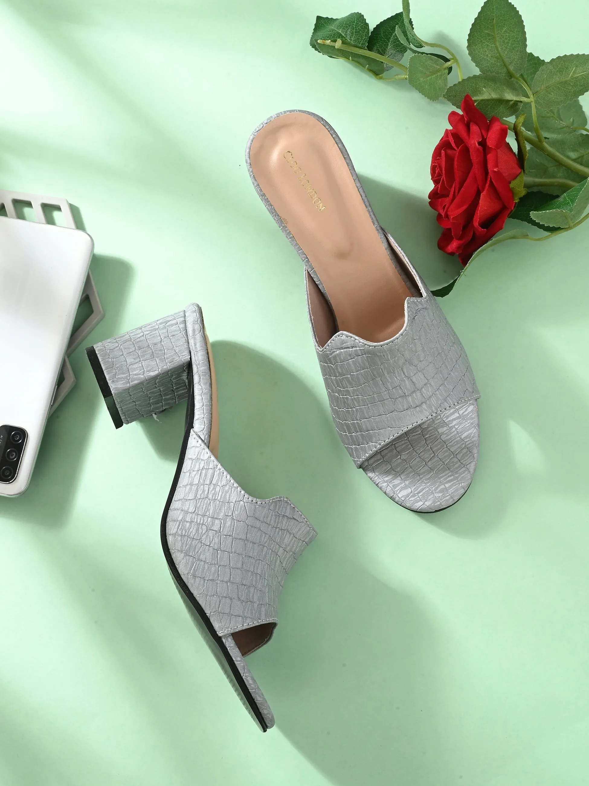 Women  Heels