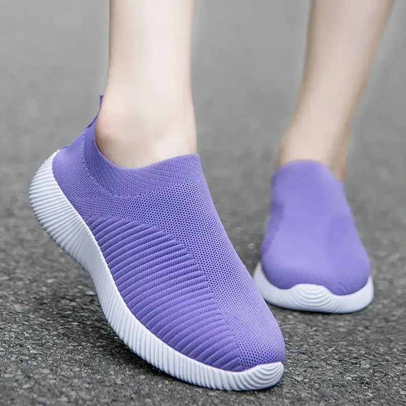 Y2K Everyday Solid Sneakers for Timeless Streetwear Style