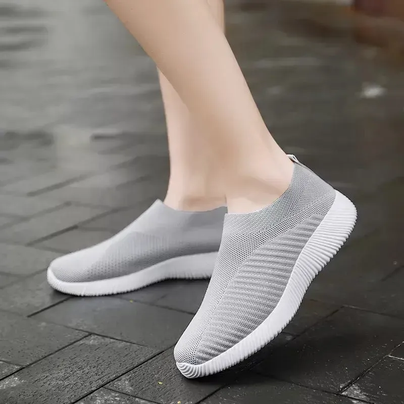 Y2K Everyday Solid Sneakers for Timeless Streetwear Style
